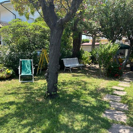 B&B I Versi Del Mare Roseto Degli Abruzzi Buitenkant foto